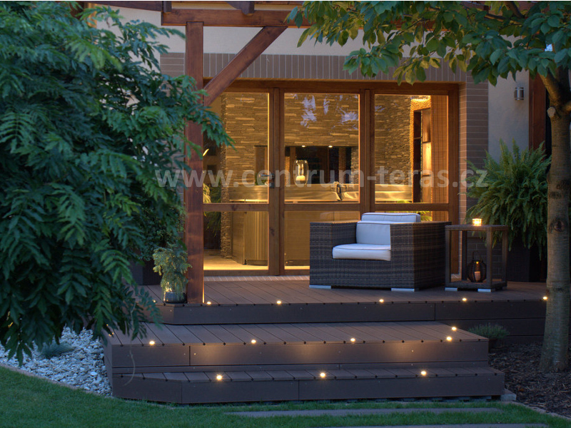 LED osvětlení terasy kulaté 4ks (2,85m) - teplá bílá