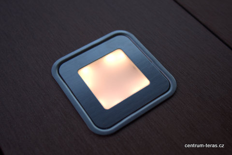 LED osvětlení terasy hranaté - teplá bílá